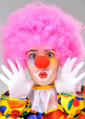 Pembe Renk Kıvırcık Bonus Peruk ve Kırmızı Burun Seti
