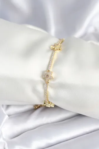 Pirinç Gold Renk Yıldız Model Kadın Bileklik TJ-BB7986