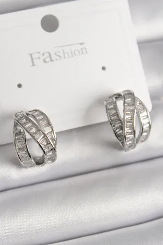 Pirinç Gümüş Renk Zirkon Taşlı Düğüm Halka Model Kadın Küpe TJ-BKP9944