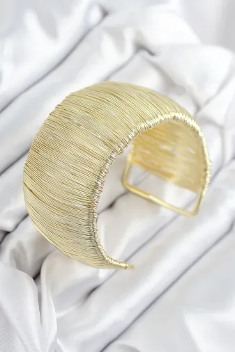 Pirinç Tel Sarma Model Gold Renk Kadın Bileklilk TJ-BB7893