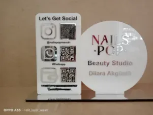 pleksi QR kod menü 33x23x8 cm