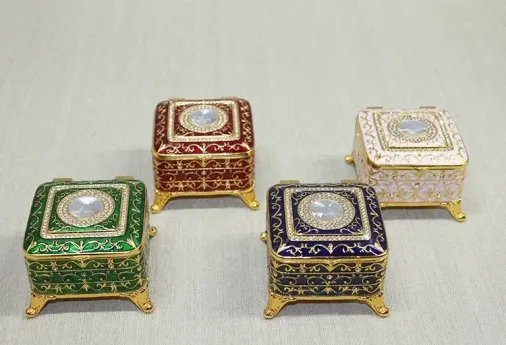 Swaroski Taşlı Kutu Alk4297