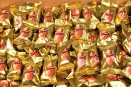 Toptan Karamel Çikolatalı Bademli Hurma 5 kg