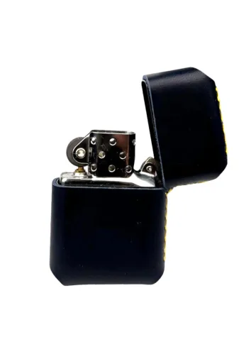 twingold TWNHDZPPO Handmade El Yapımı Hakiki Deri Zip Modeli Çakmak Lacivert Sarı