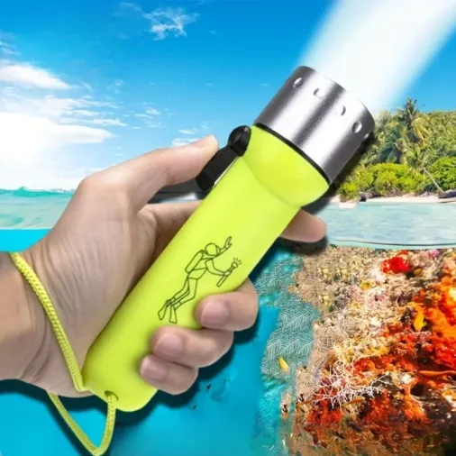 Ultra Parlak Su Altı Dalış Feneri - Su Geçirmez Taşınabilir LED El Feneri