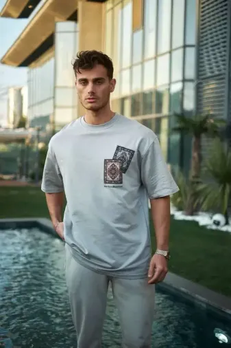 Unisex Bisiklet Yaka Baskılı Oversize T-Shirt - Boyalı Gri - S - Boyalı Gri
