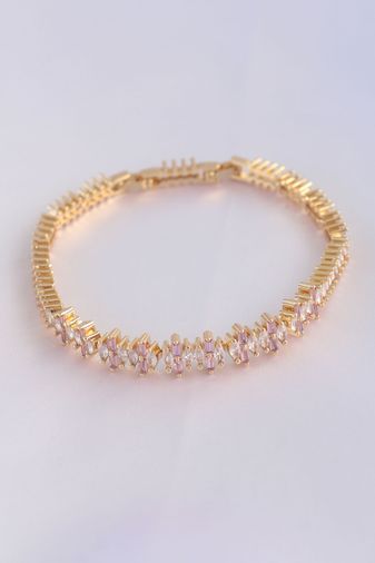 Vip Seri Pirinç Pembe Zirkon Taşlı Gold Renk Baget Model Bileklik