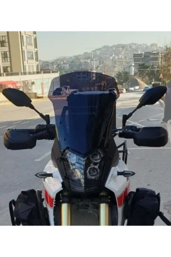 Yamaha Tenere Rall 700 Ön Cam 2019-2026 Model 39cm Siyah Renkli 4mm