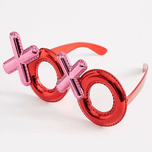 YNT İthalat SM-SMR-E184-K Kırmızı Renk Xoxo Yazılı Parti Gözlüğü 17X7 Cm