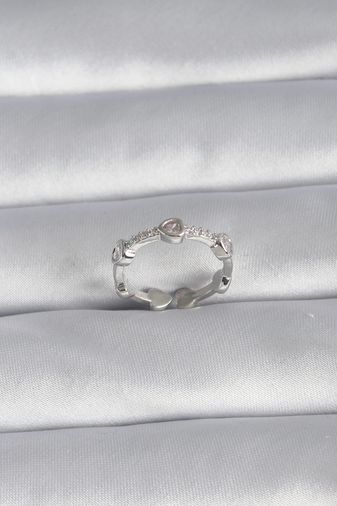 Zeplin Shop BYK2916-BLNC Pirinç Gümüş Renk Kalp Model Zirkon Taş Detay Kadın Yüzük Çok Renkli